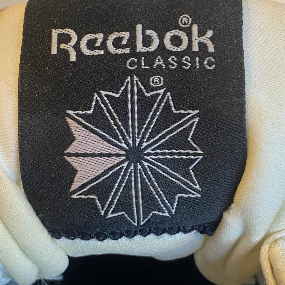 Reebok Classic Leather Pride Rainbow Sneakers Women's White Athletic Shoes 6.5 - Picture 8 of 11